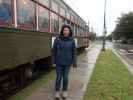 Sabine in der Melpomene Street Station der St. Charles Streetcar Line in New Orleans (19. Nov.)