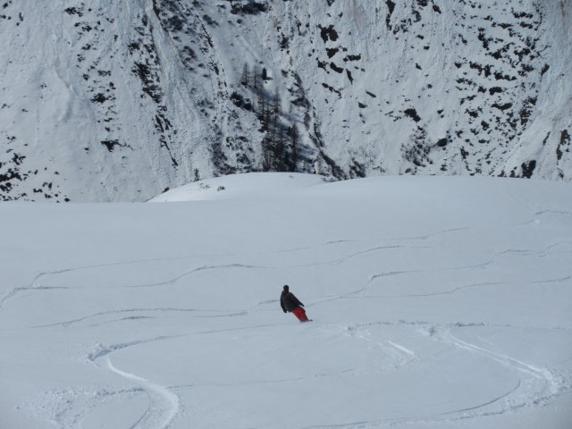 Markus zwischen Piste 34 und 38 (21. Apr.)