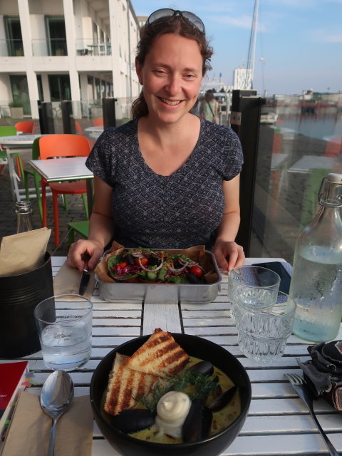 Sabine im Restaurant Ya-Ha in Helsingborg (20. Juni)