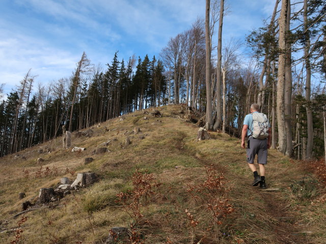 Erich zwischen Sonnbergspitzl und Wei&szlig;em Kreuz