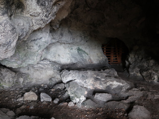 Ein&ouml;dh&ouml;hle, 370 m