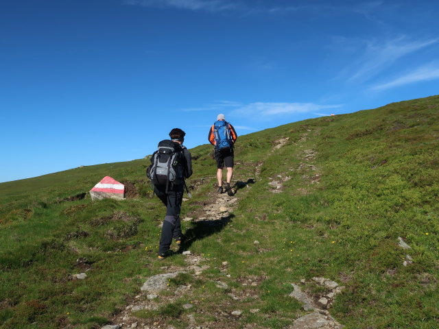 Carmen und Frank zwischen B&uuml;rgerhalt und Frauenkogel (15. Juni)