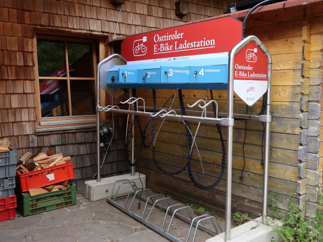 Dolomitenh&uuml;tte, 1.616 m (30. Juni)