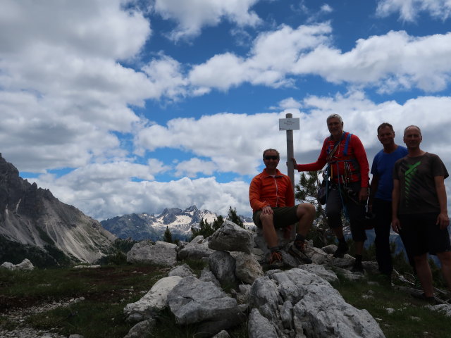 Ich, Josef, Andreas und Frank am Monte Pop&eacute;na Basso, 2.224 m