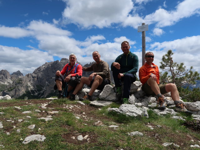 Josef, Frank, Andreas und ich am Monte Pop&eacute;na Basso, 2.224 m