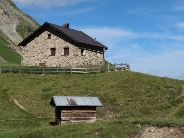 Zollh&uuml;tte zwischen Hohenzollernhaus und Smaragdsee (26. Juli)
