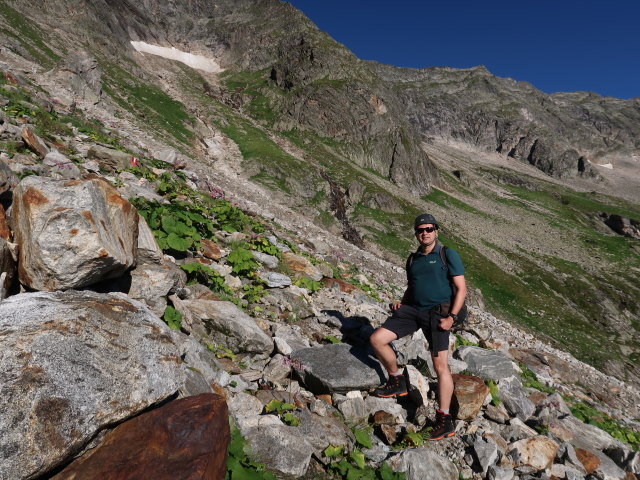 Ronald zwischen Oberem Rotg&uuml;ldensee und Wastlkarscharte (11. Aug.)
