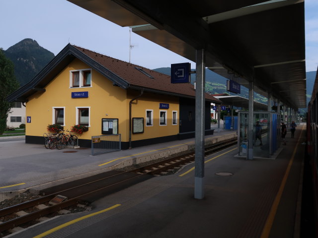 Bahnhof Stra&szlig; im Zillertal, 525 m