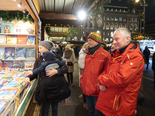 Sabine, Nils, J&ouml;rg und Erich am Wiener Christkindlmarkt