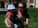 Schlosspark: Nils und Sabine beim Schlosstheater Laxenburg