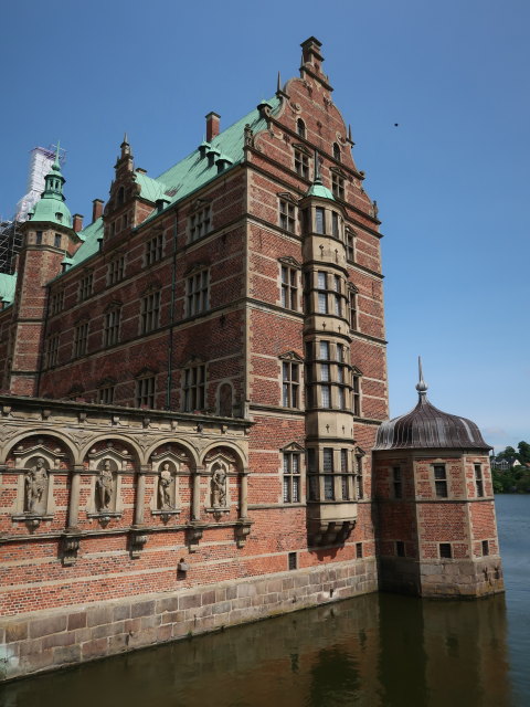 Frederiksborg Slot in Hiller&oslash;d (1. Juni)