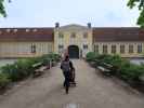 Sabine und Nils beim Frilandsmuseet in Kongens Lyngby (1. Juni)