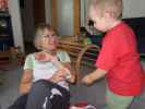 Mama und Nils in unserer Wohnung
