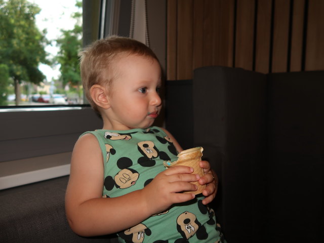 Nils