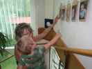 Mama und Nils im Haus meiner Eltern
