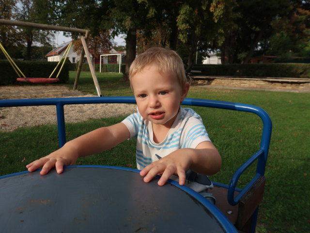 Nils