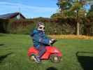 Nils am Spielplatz Niederleis