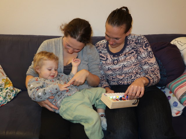 Nils, Sabine und Ursa in unserer Wohnung