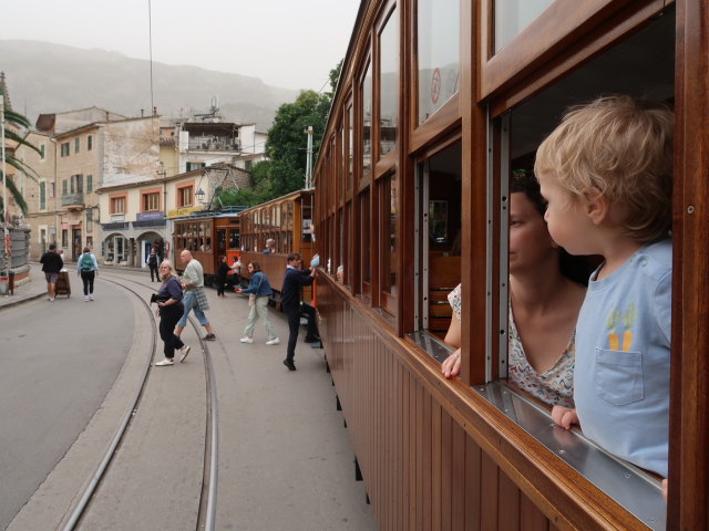 Sabine und Nils in der Tramvia de S&oacute;ller in S&oacute;ller (14. Nov.)