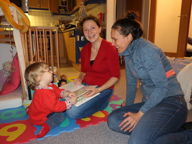 Nils, Sabine und Ursa in unserer Wohnung