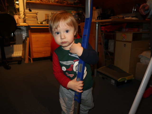 Nils im Haus meiner Eltern