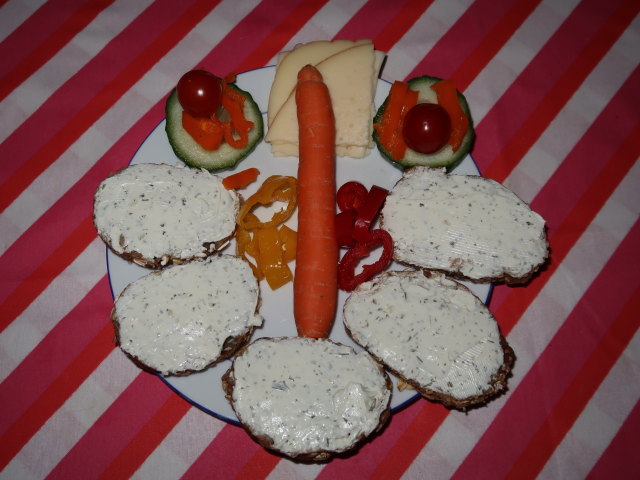 in unserer Wohnung (26. Feb.)