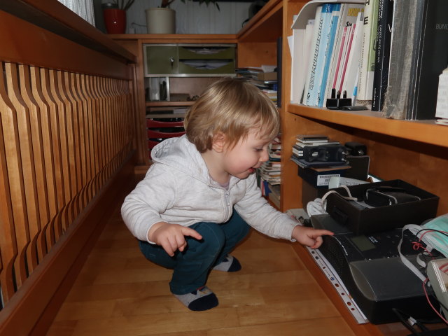 Nils im Haus meiner Eltern