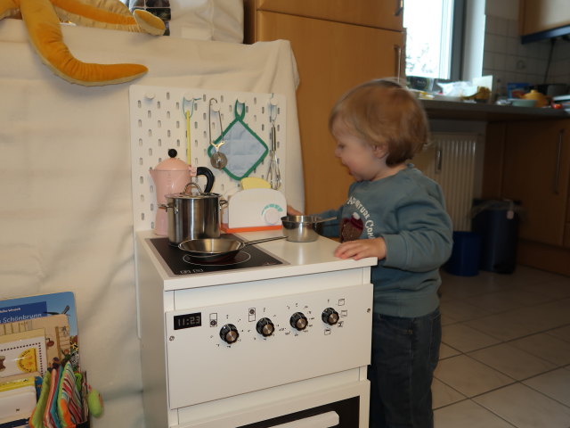 Nils in unserer Wohnung