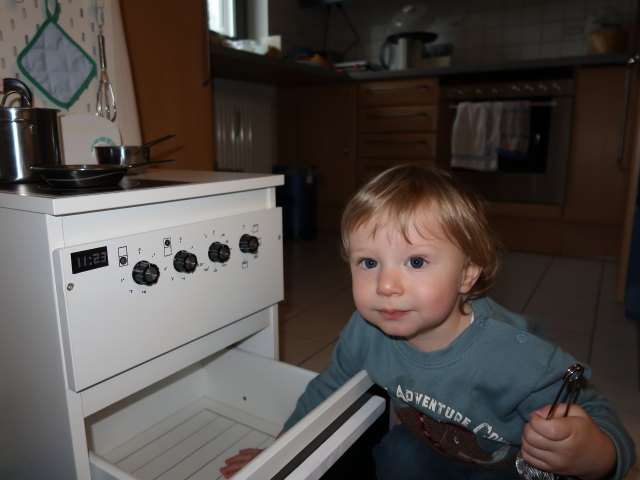 Nils in unserer Wohnung