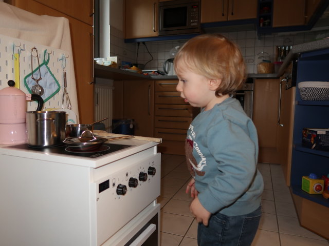 Nils in unserer Wohnung