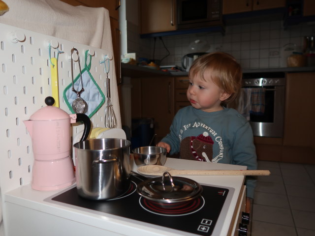 Nils in unserer Wohnung