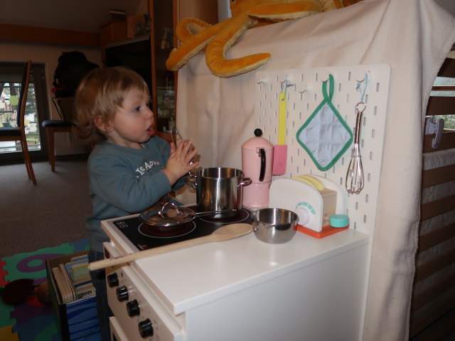 Nils in unserer Wohnung