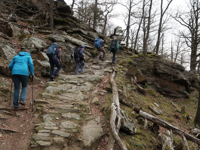 Kerstin, Tim, Sonja, Stefan und Katja Lin am Welterbesteig zwischen Mieslingtal und St. Michael