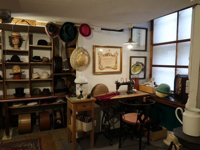 Hutmacher in der Sammlung Alltag & Handel