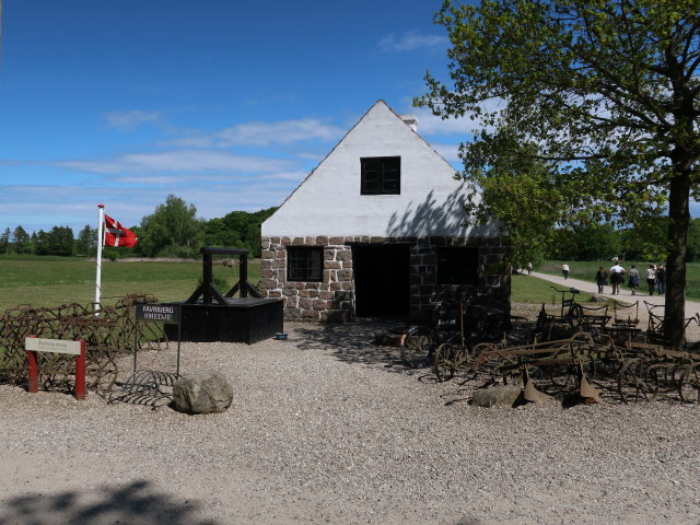 Oplevelsescenter Nyvang in Holb&aelig;k (17. Mai)
