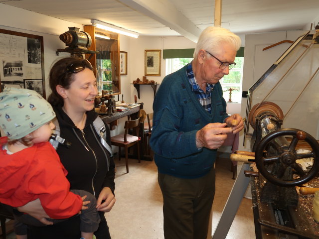 Nils und Sabine im Oplevelsescenter Nyvang in Holb&aelig;k (17. Mai)
