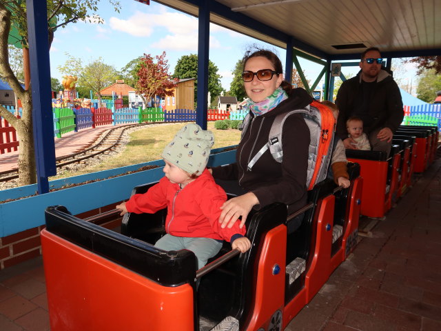 Nils und Sabine im Sommerland Sj&aelig;lland in N&oslash;rre Asmindrup (18. Mai)