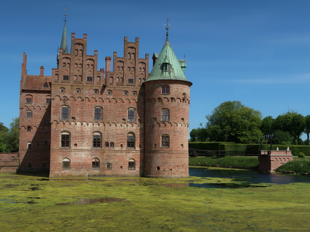 Egeskov Slot in Kv&aelig;rndrup (19. Mai)