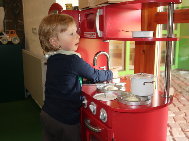 Nils im Det Gr&oslash;nne Museum in Auning (23. Mai)