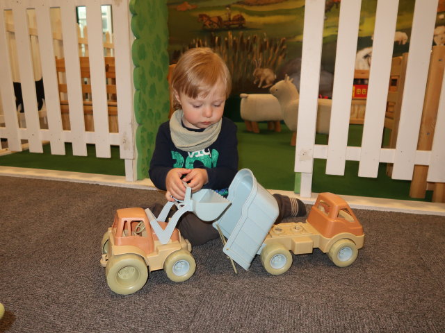 Nils im Det Gr&oslash;nne Museum in Auning (23. Mai)