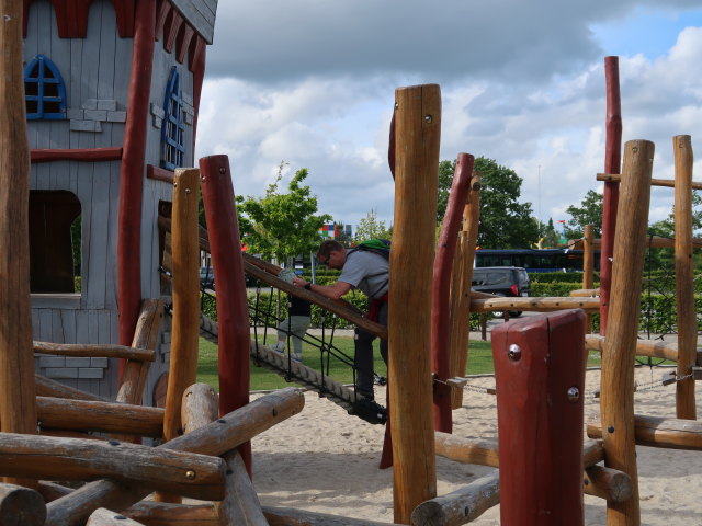 Nils und ich beim Castle Hotel in Billund (26. Mai)
