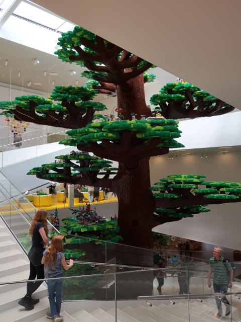 Tree of Creativity im LEGO House in Billund (27. Mai)