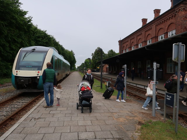 Nils und Sabine in der Ribe Station (28. Mai)