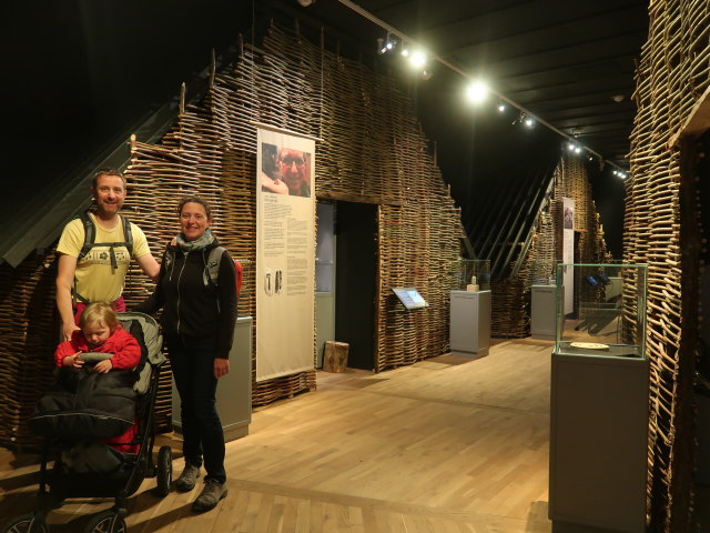 Ich, Nils und Sabine im Museet Ribes Vikinger in Ribe (28. Mai)