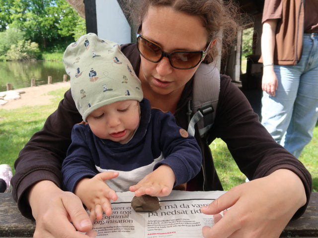 Nils und Sabine im Sagnlandet Lejre (29. Mai)