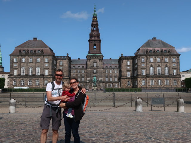 Ich, Nils und Sabine im Christiansborg Slot in K&oslash;benhavn (31. Mai)