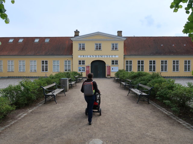 Sabine und Nils beim Frilandsmuseet in Kongens Lyngby (1. Juni)