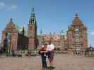 Nils, Sabine und ich im Frederiksborg Slot in Hiller&oslash;d (1. Juni)