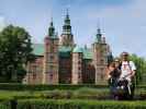 Sabine, Nils und ich beim Rosenborg Slot in K&oslash;benhavn (2. Juni)