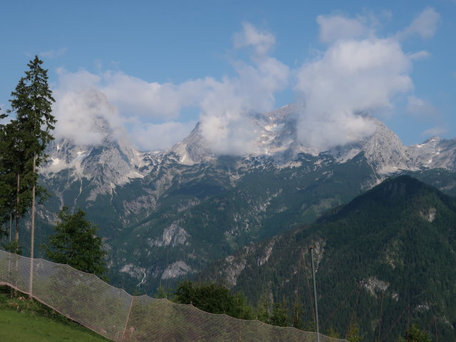 Spitzmauer und Gro&szlig;er Priel von der Panoramastra&szlig;e Hinterstoder aus (9. Juni)